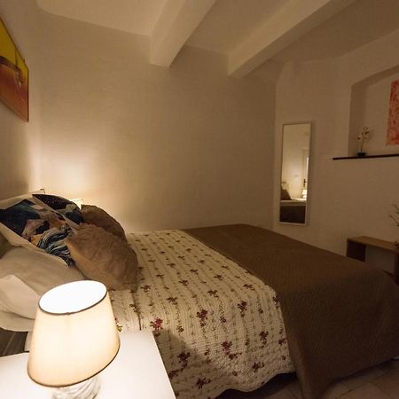 Casa Vacanze Basso ซาแลร์โน ภายนอก รูปภาพ
