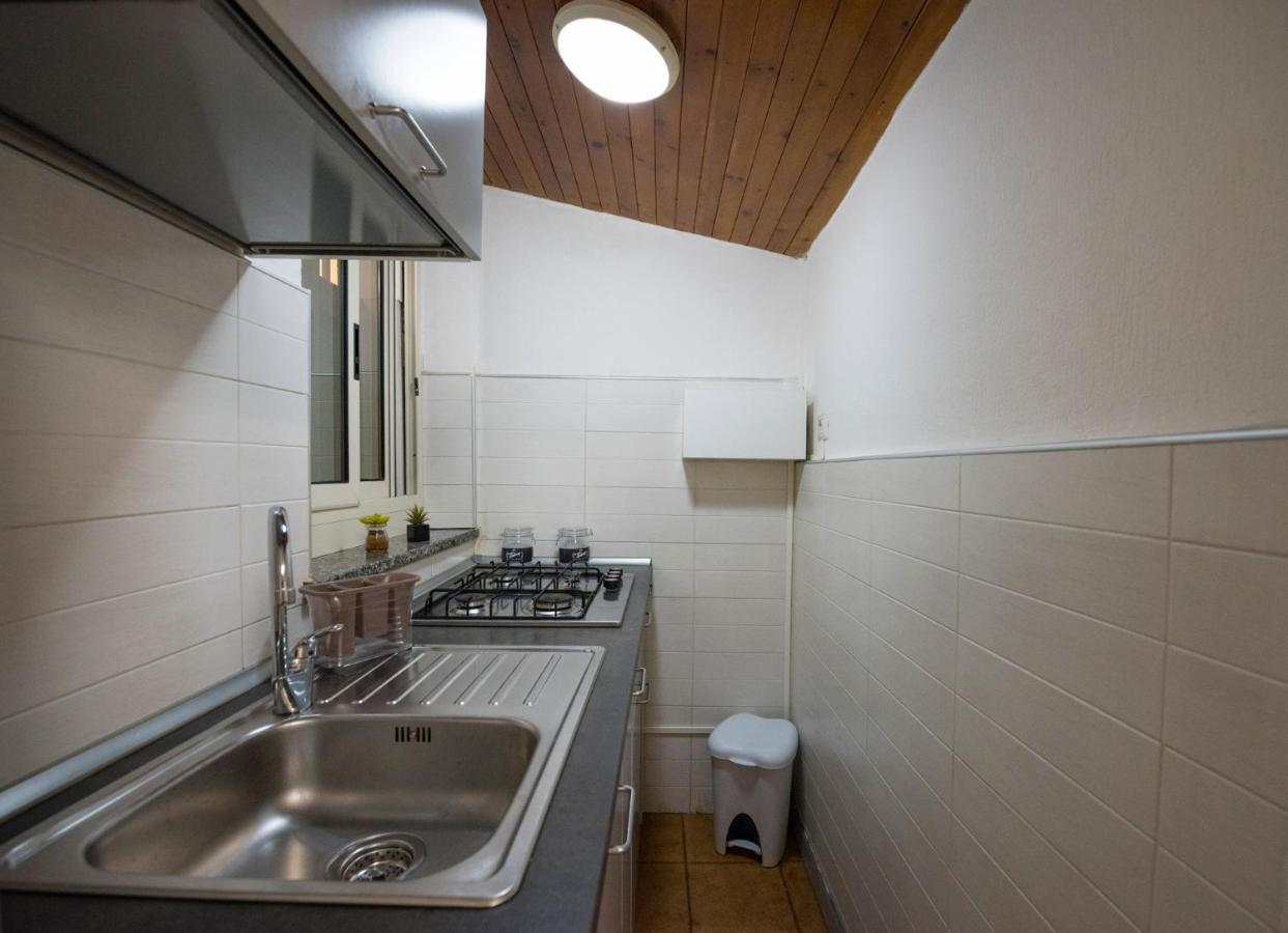 Casa Vacanze Basso ซาแลร์โน ภายนอก รูปภาพ